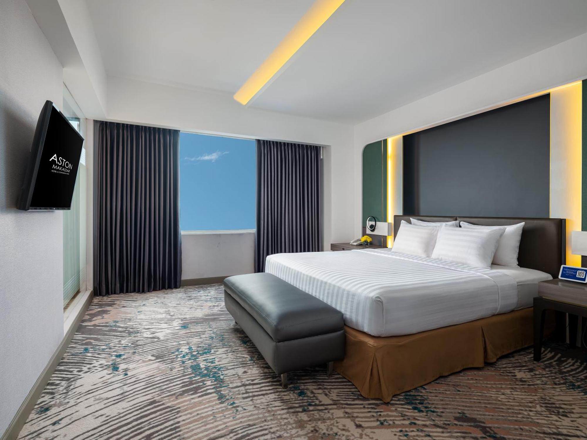 Aston Makassar Hotel & Convention Center Екстер'єр фото